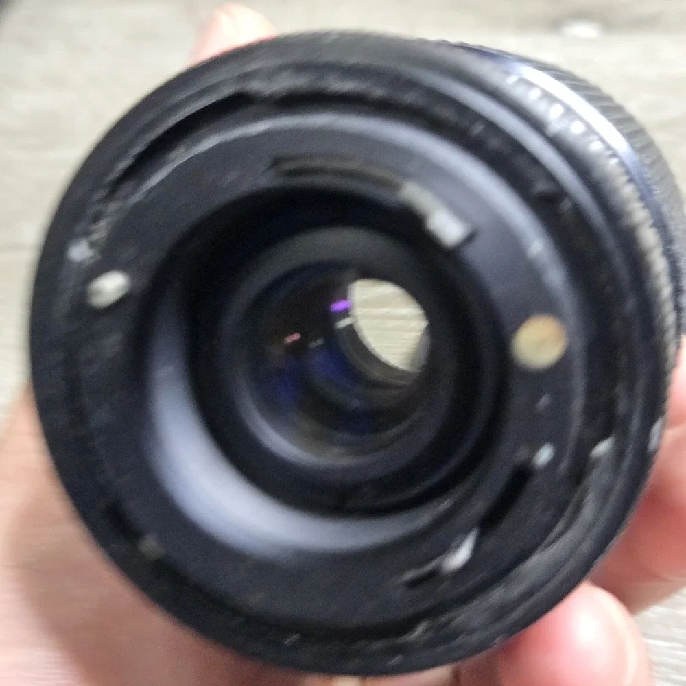 Toyo Optics Auto Tele Zoom Camera Lens 1:4.5  80-200mm Made in Japan